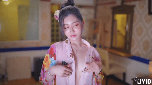 Cuộc gặp gỡ cùng cô chủ khách sạn xinh đẹp - rwbxzqoo.co.uk