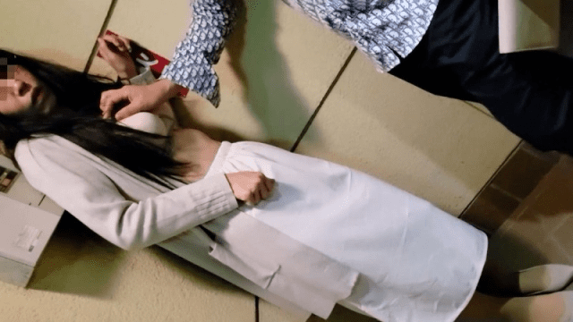 FC2_PPV_4584769 - Cô gái phải lấy thân trả nợ vì bị người tình phản bội - rwbxzqoo.co.uk