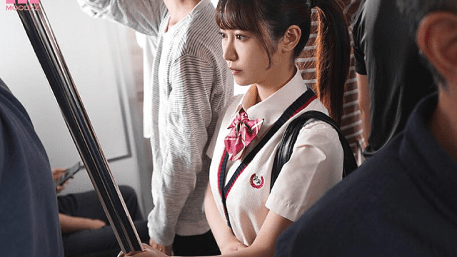 MIDV-599_Em nữ sinh váy ngắn trên tàu điện Ono Rikka - rwbxzqoo.co.uk