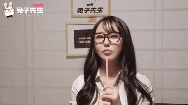 TZ100 - Hiếp dâm tập thể em gái hàng ngon đêm giao thừa - rwbxzqoo.co.uk